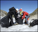 ramassage des déchets sur la Mer de Glace