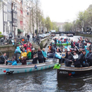 Pêche aux plastiques (photo Plastic Whale)